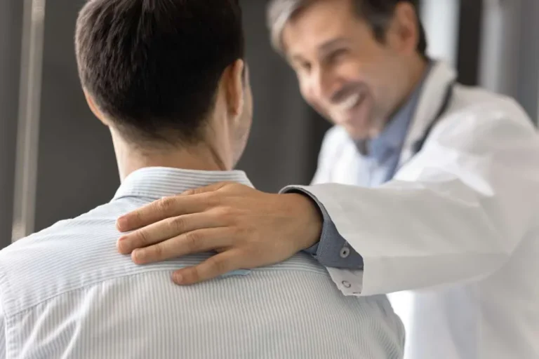 Understanding the Difference Between Inpatient and Outpatient Rehab